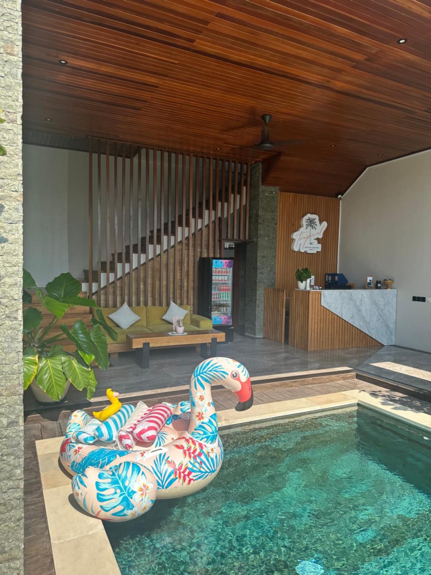 Tropical Beach House Bali Seminyak Eksteriør bilde